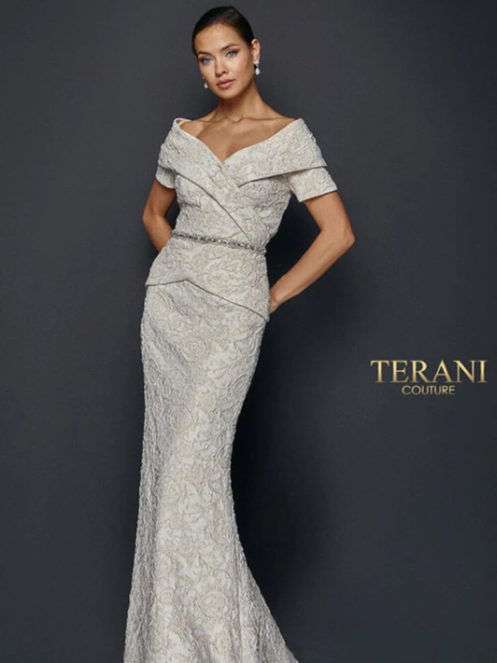 Terani Couture 1921M0727 NWT Size 6